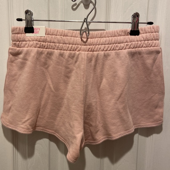 NWT Victoria’s Secret PINK Blush Pink Pocket Varsity Shorts - Picture 8 of 16